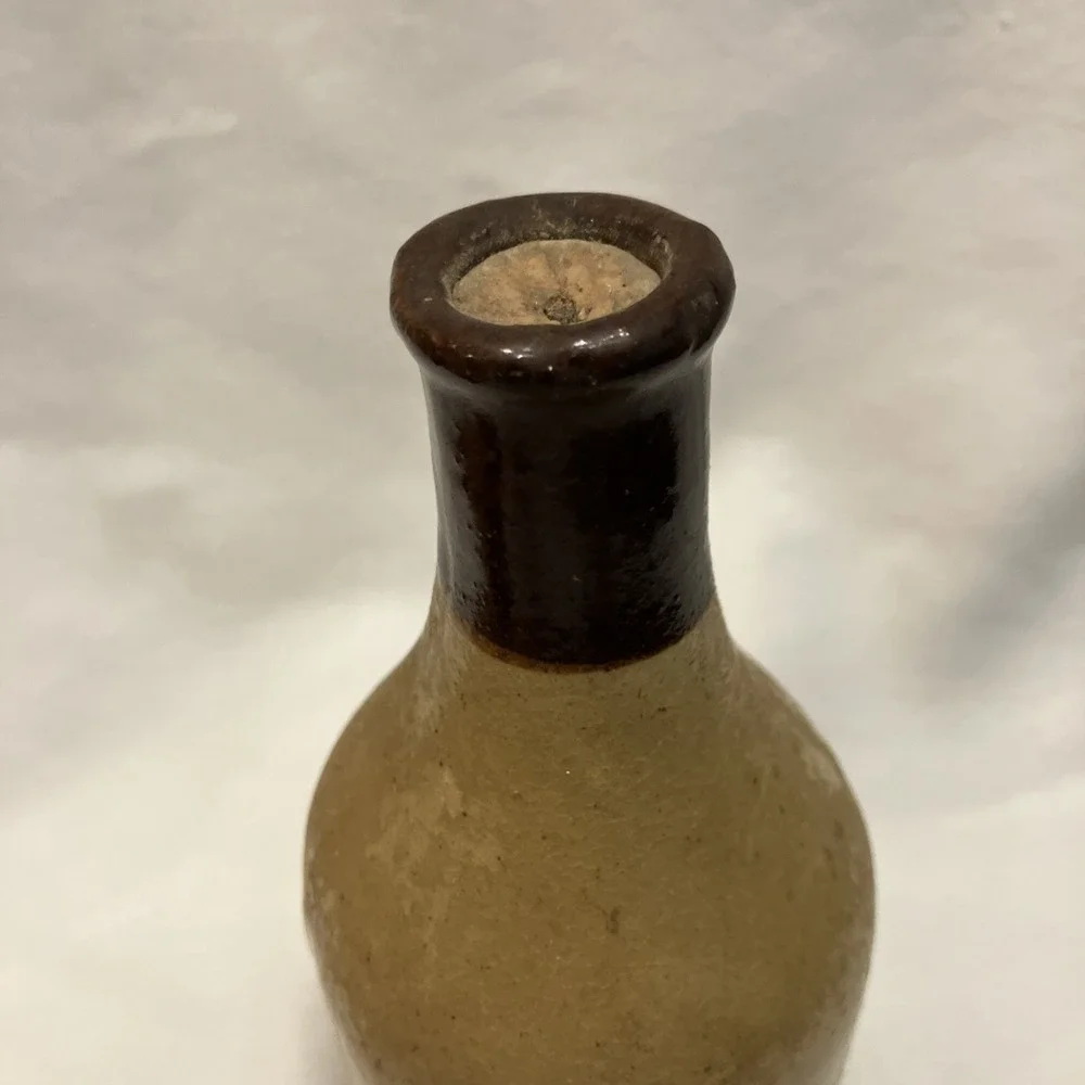HOUSE OF TROYDON Stoneware Talc For Men Vintage Brown Crock Bottle w/ Cork